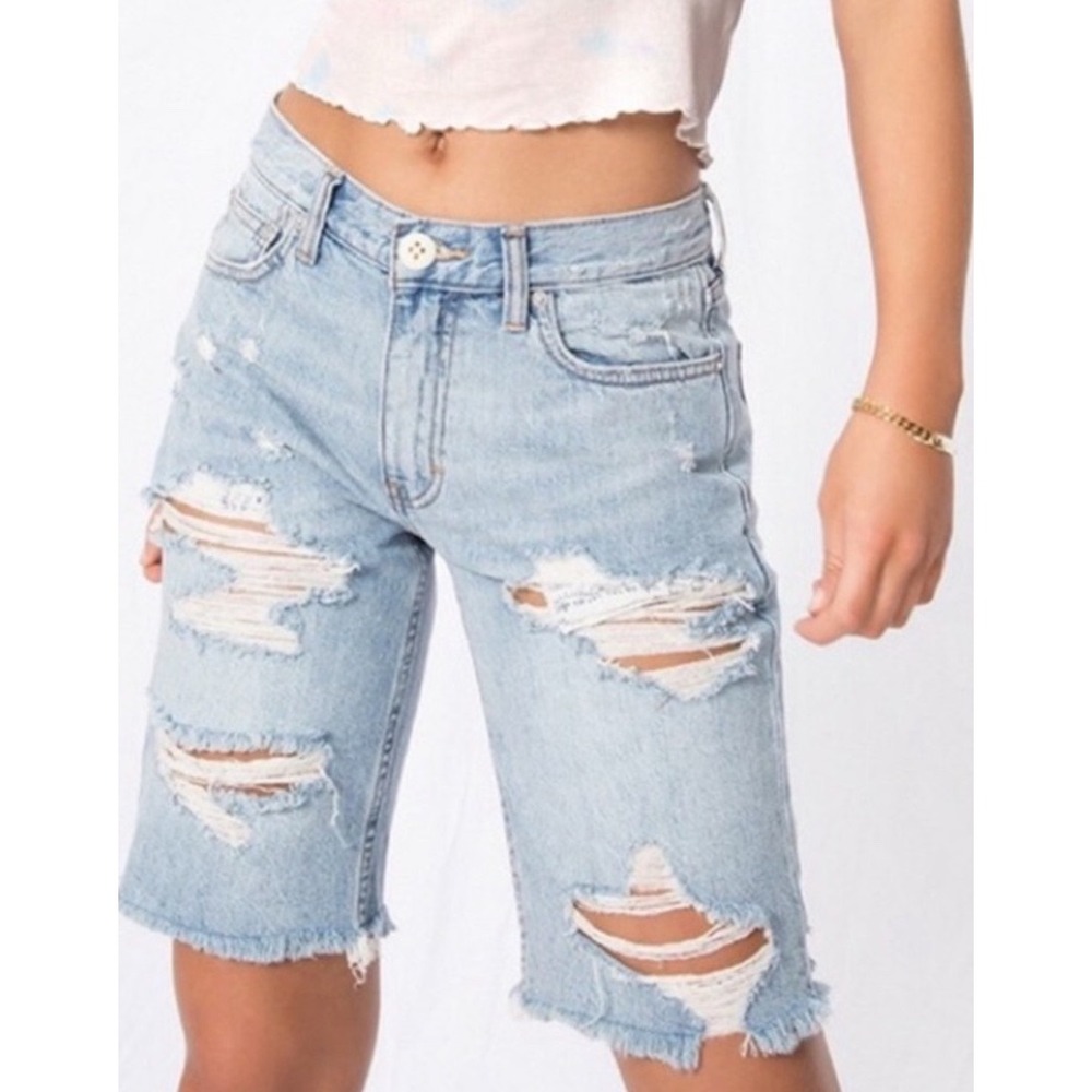 Free People Caroline Distressed Bermuda Shorts 26‎ Blue Denim Blokecore Baggy